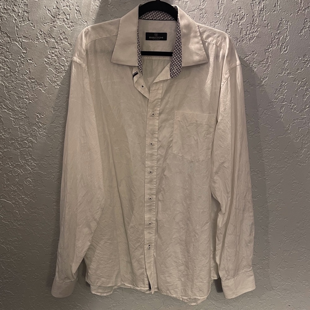 Men’s ‘Bugatchi’ White Button-Up Dress Shirt w/ Subtle Texture (XXLT)